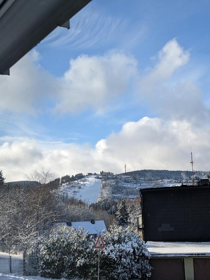 Zentrale Und Gemuetliche Ferienwohnung In Winterberg Nah An Der Natur Экстерьер фото